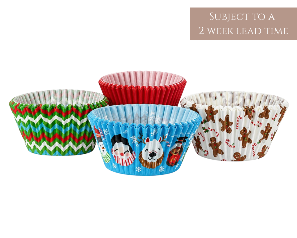 51x38mm Christmas Friends Cake Cases